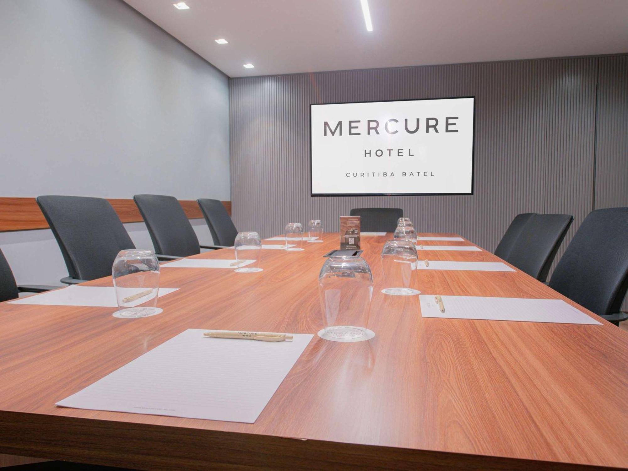 Mercure Curitiba Batel Hotel Exterior photo